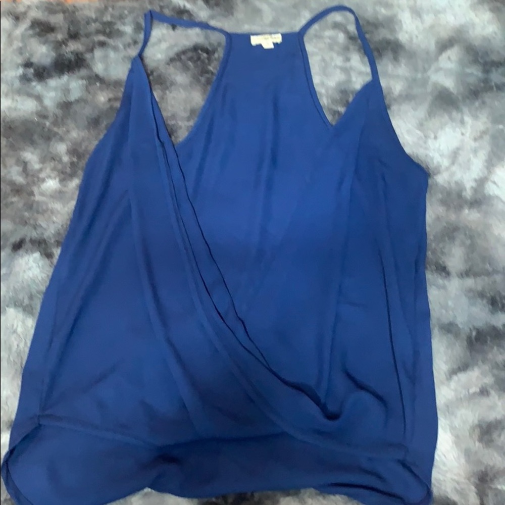 Low cut tang top